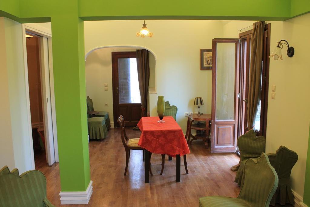 Acropolis Apartment Афіни Екстер'єр фото